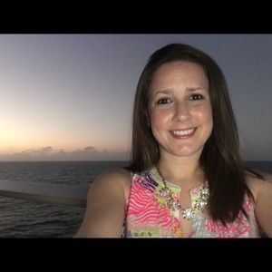 Meet your Posher, Kelli